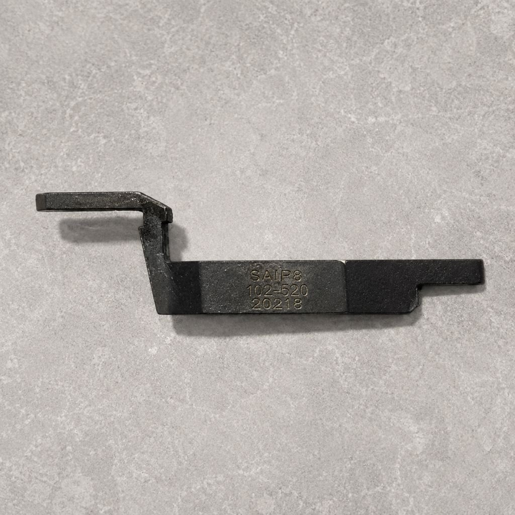 Tail clamp jaw
